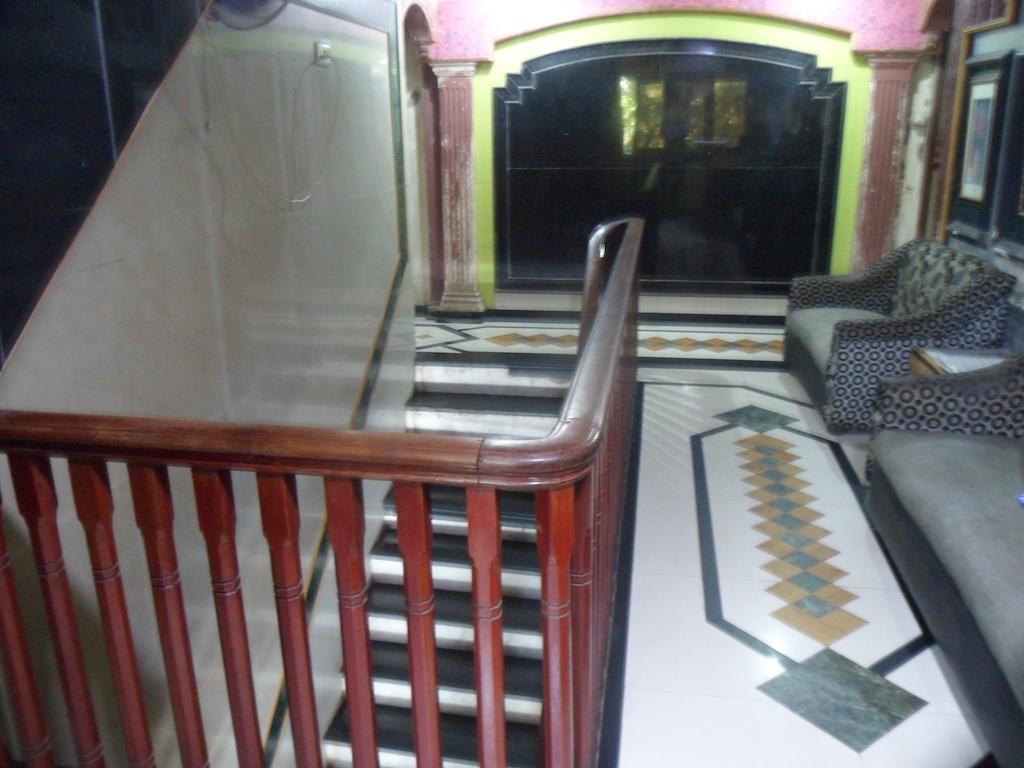 Hotel Happyland Bombaj Exteriér fotografie